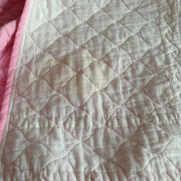 Vintage Bedspread Twin Size Pink Quilted Bedding - Picture 7 of 7
